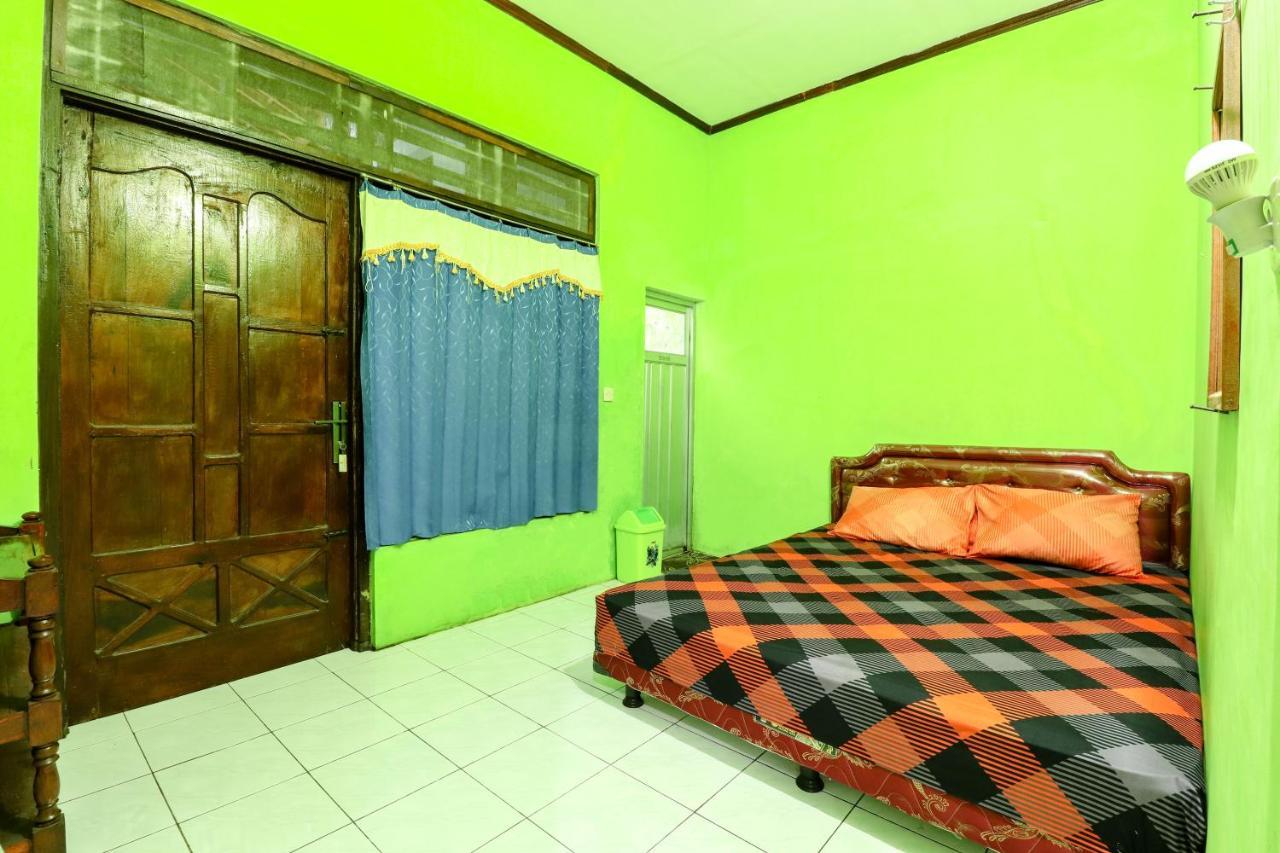 Willy Homestay Borobudur Magelang Bagian luar foto