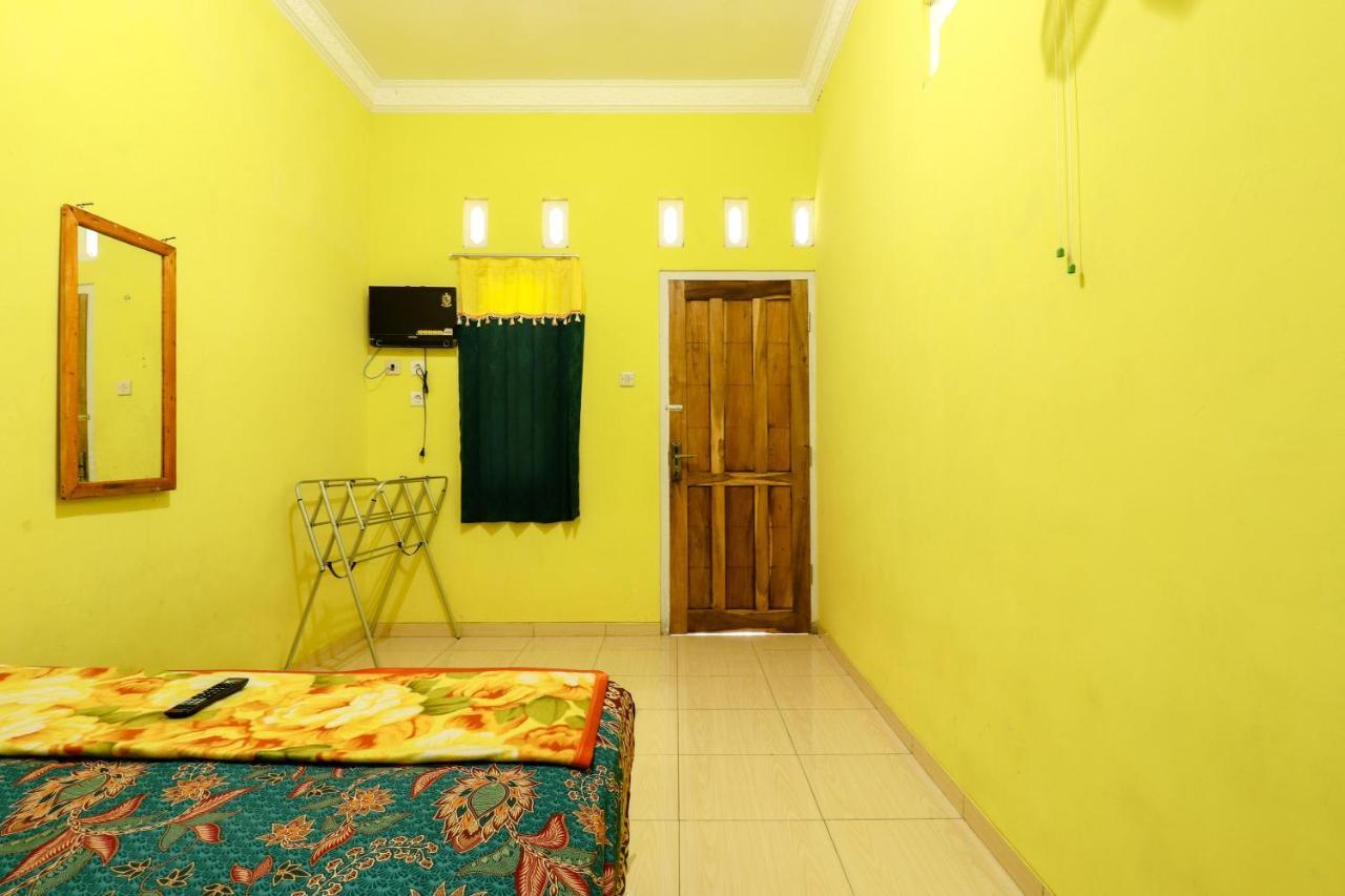 Willy Homestay Borobudur Magelang Bagian luar foto