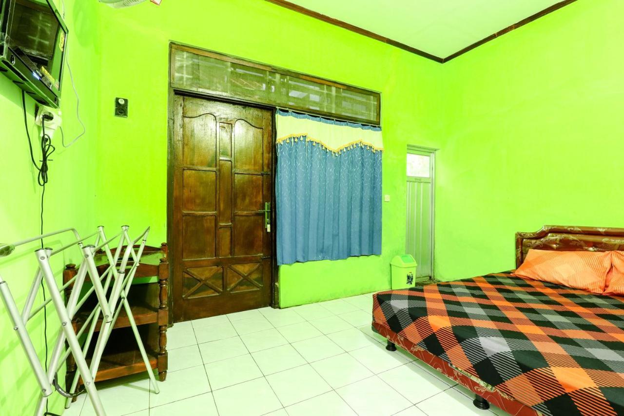 Willy Homestay Borobudur Magelang Bagian luar foto