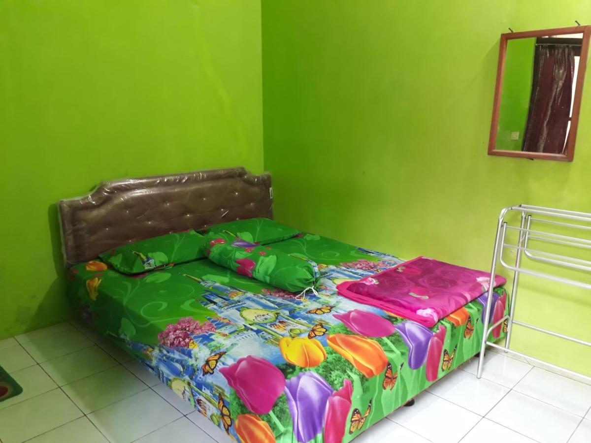 Willy Homestay Borobudur Magelang Bagian luar foto
